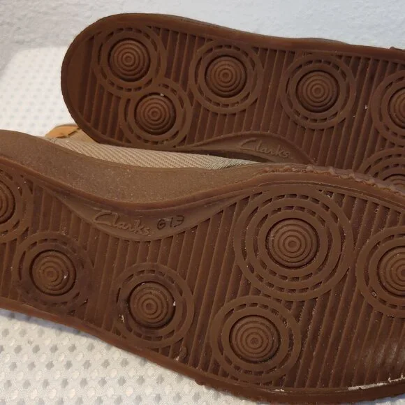 CLARKS, Mid-Top Boot, Canvas Sneaker, 8 - Picture 6 of 9